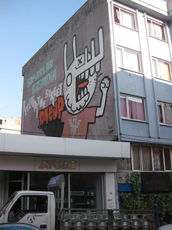 Neverland Hostel Istanbul Bagian luar foto