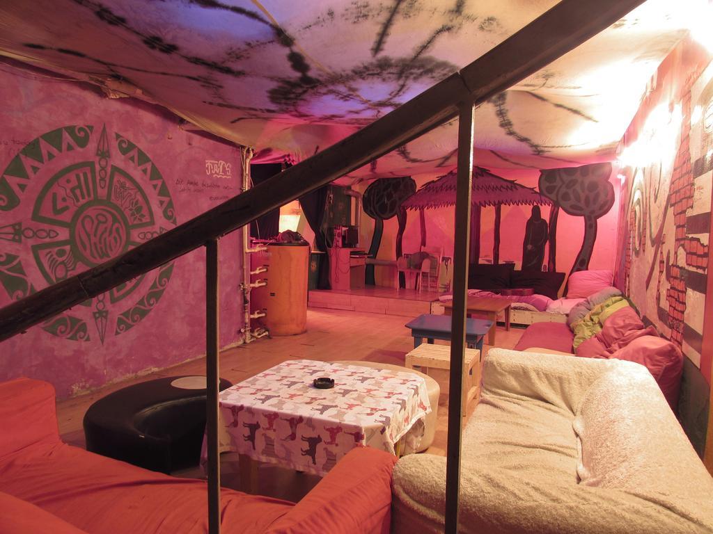Neverland Hostel Istanbul Bagian luar foto