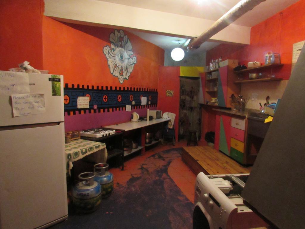 Neverland Hostel Istanbul Bagian luar foto