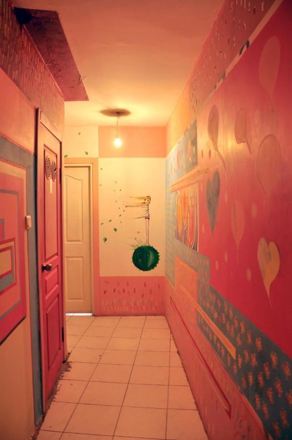 Neverland Hostel Istanbul Bagian luar foto